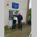 agentul marius alexandru lataretu din politia amzacea recompensat cu placheta de merit a demonstrat calitati demne de aprecierea si respectul colegilor 690c92cf34aff