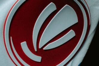 bookmakerii au decis cine e favorita la castigarea titlului dupa universitatea craiova rapid 2 2 69089a2dd6952