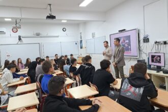 campania caravana dependentei organizata de asociatia tomis antidrog constanta a ajuns si la liceul teoretic din comuna cobadin 690c7a0e62671