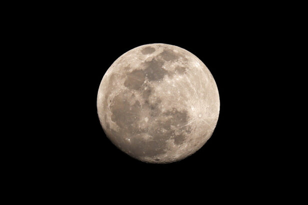 cea mai mare luna plina din 2025 va avea loc saptamana viitoare cand va atinge faza maxima superluna castorului 6906fbccf1879