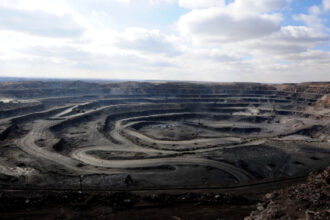 china suspenda mai multe restrictii privind exportul de pamanturi rare dupa intelegerea dintre donald trump si xi jinping 690e40804c234