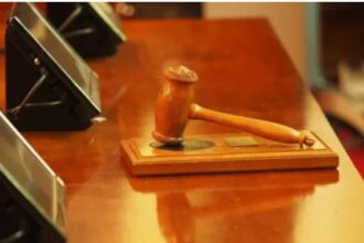 comisiile juridice ale parlamentului lovitura pentru bolojan raport de respingere la proiectul pensiilor magistratilor 6926c9cb40a4a