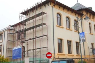 constanta lucrarile de modernizare si reabilitare a colegiului national mihai eminescu au ajuns la un stadiu de executie de 90 691d9998ad6ad