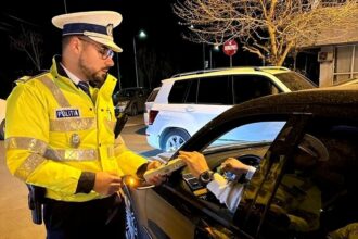 doi prieteni beti o singura masina si doua opriri ale politistilor noapte cu peripetii in constanta 690a85e70c13a