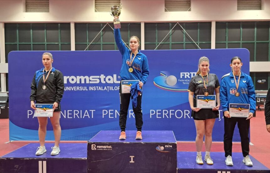 dubla de aur pentru elena zaharia de la csm constanta la nationalele de tenis de masa la tineret 69108a01468a1