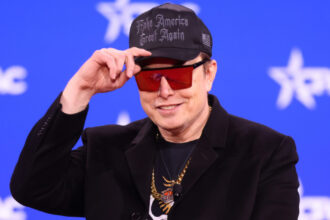 elon musk ar putea primi un salariu de aproape un trilion de dolari conditiile ca miliardarul sa primeasca banii 690cba552282e