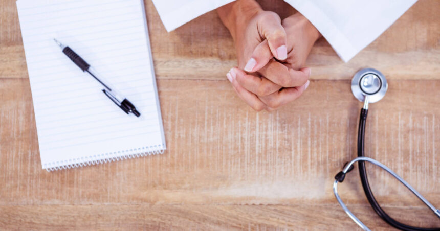 fise medicale din pix pentru lucru la inaltime eliberate de mai multe cadre medicale din craiova perchezitii in dolj olt si sibiu 6909b86899f20