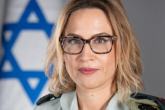 fosta sefa juridica a idf arestata pentru divulgarea de imagini cu violente ale israelienilor impotriva detinutilor palestinieni 69089f18aa34e