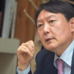 fostul presedinte sud coreean yoon suk yeol inculpat pentru favorizarea inamicului si abuz de putere 69118c5141f44