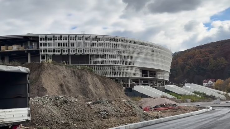 galerie foto imagini spectaculoase cea mai mare sala polivalenta din romania prinde contur 690c8b12d2406