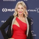 galerie foto nadia comaneci la 64 de ani zeita de la montreal sarbatorita de dinamo clubul la care lucreaza 69142df0613ca