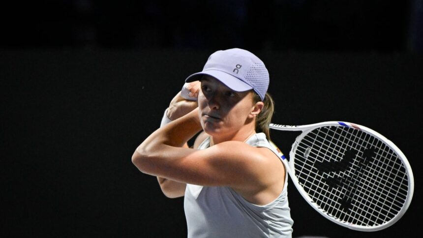 galerie foto omorata de propria sabie iga swiatek demolata la turneul campioanelor cine a reusit marea performanta 690a00bfd38a9