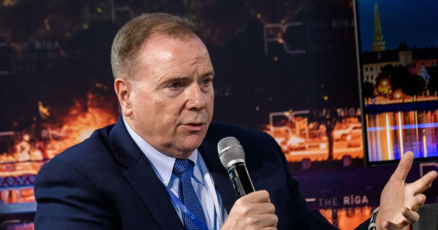 gen ben hodges despre retragerea trupelor americane din romania cel mai rau moment posibil treaba foarte proasta si cand au explicat 690b1b82cf2f0