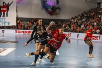 gloria bistrita a mai facut o victima in liga campionilor la handbal feminin serie formidabila 6910c5fa67d63