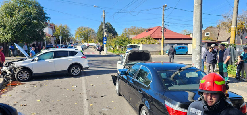 grav accident de circulatie in cartierul kilometrul 4 5 trei autoturisme s au facut praf 690737972a4ac