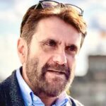 jurnalistul robert schwartz fost redactor sef al deutsche welle propunerea usr pentru conducerea radioului public 691c32d9c4558