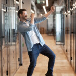 ministerul muncii promite stimulente pentru tineri si mame cu trei copii economist e o masura 90 populista 69145be7b1ff7