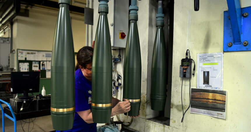 miruta despre contractul cu rheinmetall am introdus obligatia de a implica furnizorii din lantul de productie local 6908e0d0f3a25