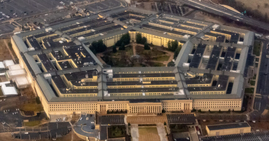 modelul de propaganda preferat al pentagonului administratia trump incearca sa distorsioneze realitatea si sa creeze apatie presa 6906eeb14d86e