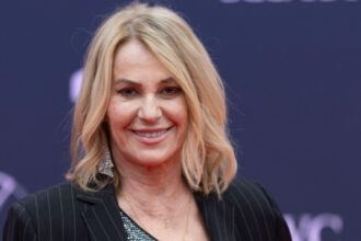 nadia comaneci considerata de romani cel mai mare sportiv roman din istorie locurile in top ocupate de hagi halep popovici sondaj 690ba22a5ec07