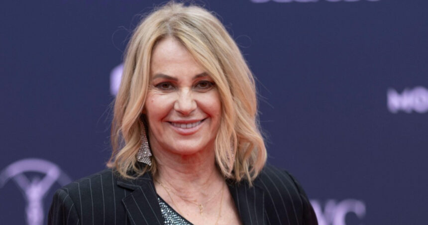 nadia comaneci considerata de romani cel mai mare sportiv roman din istorie locurile in top ocupate de hagi halep popovici sondaj 690ba22a5ec07