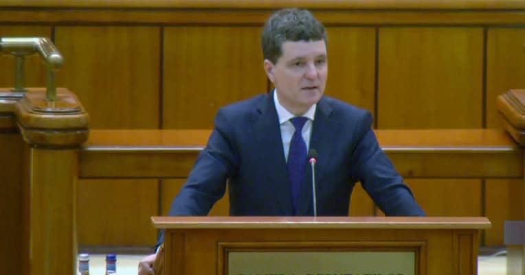 nicusor dan a prezentat astazi in parlament strategia nationala de aparare a tarii pentru perioada 2025 2030 vezi ce contine documentul 69271181d1e08