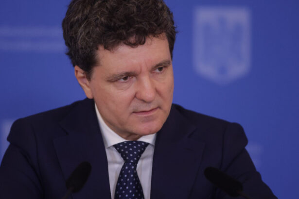nicusor dan dupa decesul lui emeric ienei am pierdut una dintre figurile legendare ale fotbalului romanesc 690c5ddb3b1fb