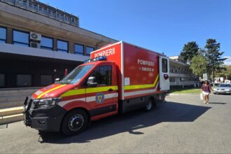 o noua tragedie in constanta femeie cazuta de la etaj pe strada zefirului intervin mai multi salvatori 6908a8b506c23