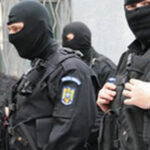 perchezitii la un grup suspectat de inselaciune prejudiciu de peste 7 mil de euro credite si masini in leasing luate cu acte false 690871746097f