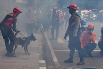 peste 50 de raniti dupa o explozie la o moschee dintr un complex scolar din indonezia 690dcc994bc44