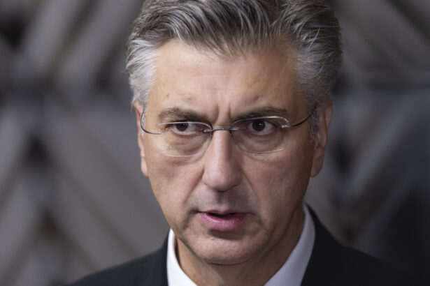 premierul croatiei dezminte povestile false ale ungariei despre insuficienta oleoductului adria 69124db6a0cfc