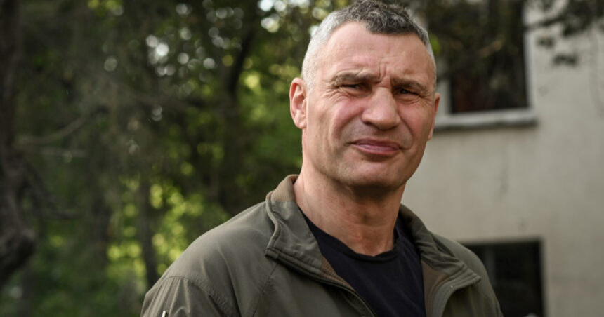 primarul kievului avertizeaza ca ucrainenii tineri fug in europa in timp ce rusii ataca neincetat ca intr un joc video 691439ceb6516