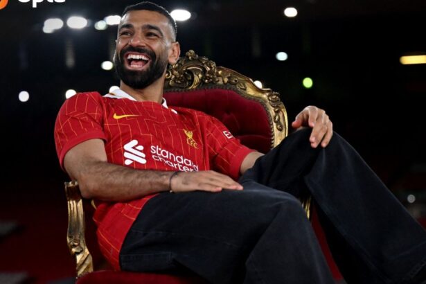reactia lui mohamed salah dupa ce liverpool a cheltuit 500 000 000 de e in vara 69078b5f560ca