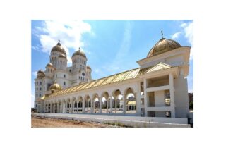 reactia patriarhiei romane dupa interpretarea poeziei intitulata avem o tara la catedrala nationala 6907967d4a01e