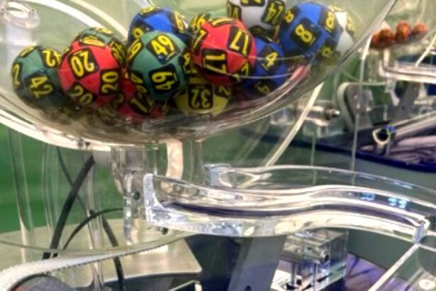 rezultate loto 2 noiembrie 2025 aproape 9 milioane de euro reportul la 6 49 multe milioane in joc si la joker 69070e601f1d2