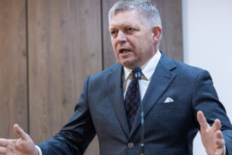 robert fico despre folosirea activelor rusesti inghetate pentru a sprijini ucraina vrem sa punem capat razboiului sau il alimentam 690f958b7b299