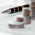 romanii platesc indirect pentru cresterea deficitului comercial guvernul se va imprumuta mai mult iar costul ajunge la cetateni 6911d50097269