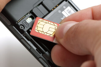 rusia intentioneaza sa suspende serviciile de telefonie mobila timp de 24 de ore pentru persoanele care se intorc din strainatate 690defa961653