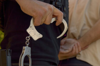 scandal urias de coruptie in ucraina cel mai important partener de afaceri al lui zelenski a fugit pentru a scapa de procurori 6911abe8a3ec2