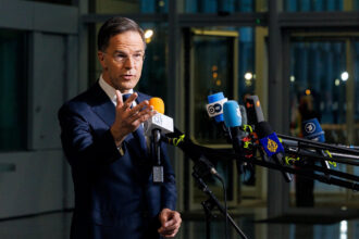 secretarul general al nato vine in romania mark rutte participa la forumul nato al industriei de aparare 6908f60d3f1b7