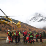 tragedie in alpii italieni cinci alpinisti germani printre care o adolescenta ucisi de o avalansa 690785d861d43
