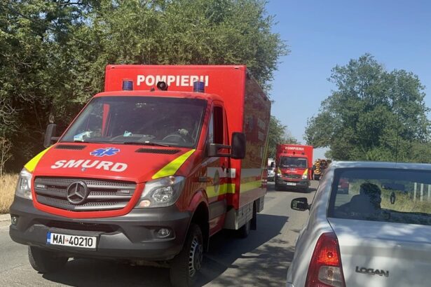 un pieton a fost lovit de un autoturism in eforie nord victima este inconstienta 690c304bac36d