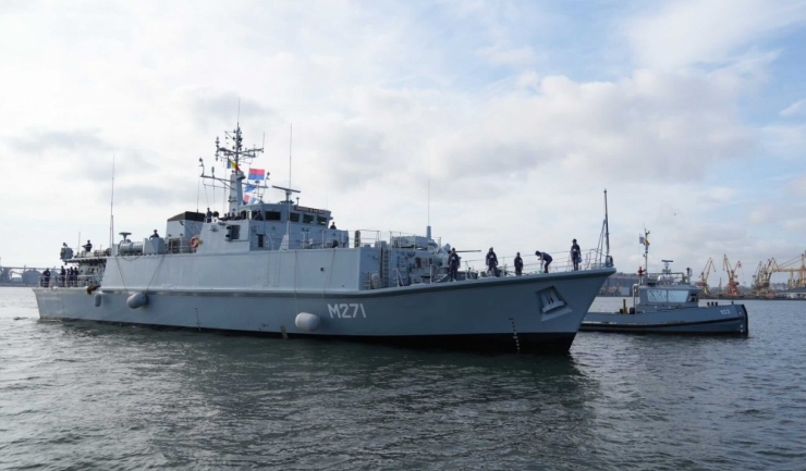 vanatorul de mine m 271 capitan constantin dumitrescu a ajuns la constanta 690914f2a20b1