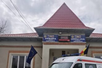 viceprimarul comunei independenta luat cu ambulanta a lesinat in primarie pe fondul presiunilor rachetilor locali 691db7567bb62