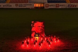 video emeric ienei inmormanat cu onoruri militare legendele stelei 86 l au condus pe ultimul drum 690f4ae3d47b9