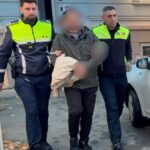 video focuri de arma in judetul constanta individul care nu a oprit la semnalele politistilor a fost incatusat 690c872eeb94c