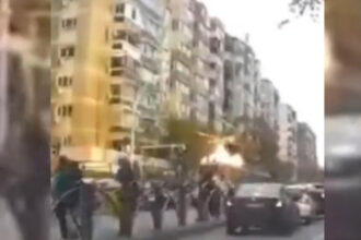 video tramvai cuprins de flacari in capitala 690c893cc08fd