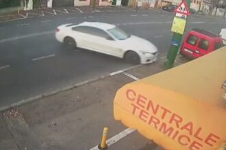 video victimele accidentului produs de politistul beat sunt cadre medicale de la spitalul judetean ambele sunt internate cu traumatisme grave 690b43be9fcc5