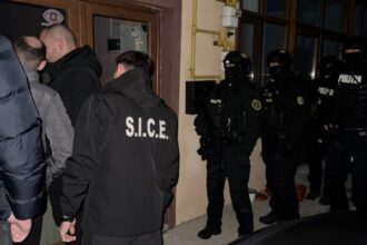 video zeci de perchezitii domiciliare in mai multe judete din tara in cadrul operatiunii jupiter 69086cdb2f066