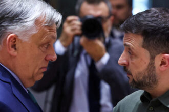 zelenski ii cere lui viktor orban sa renunte la veto ul care blocheaza aderarea ucrainei la ue il sprijina pe putin 690a2fe03bf1e